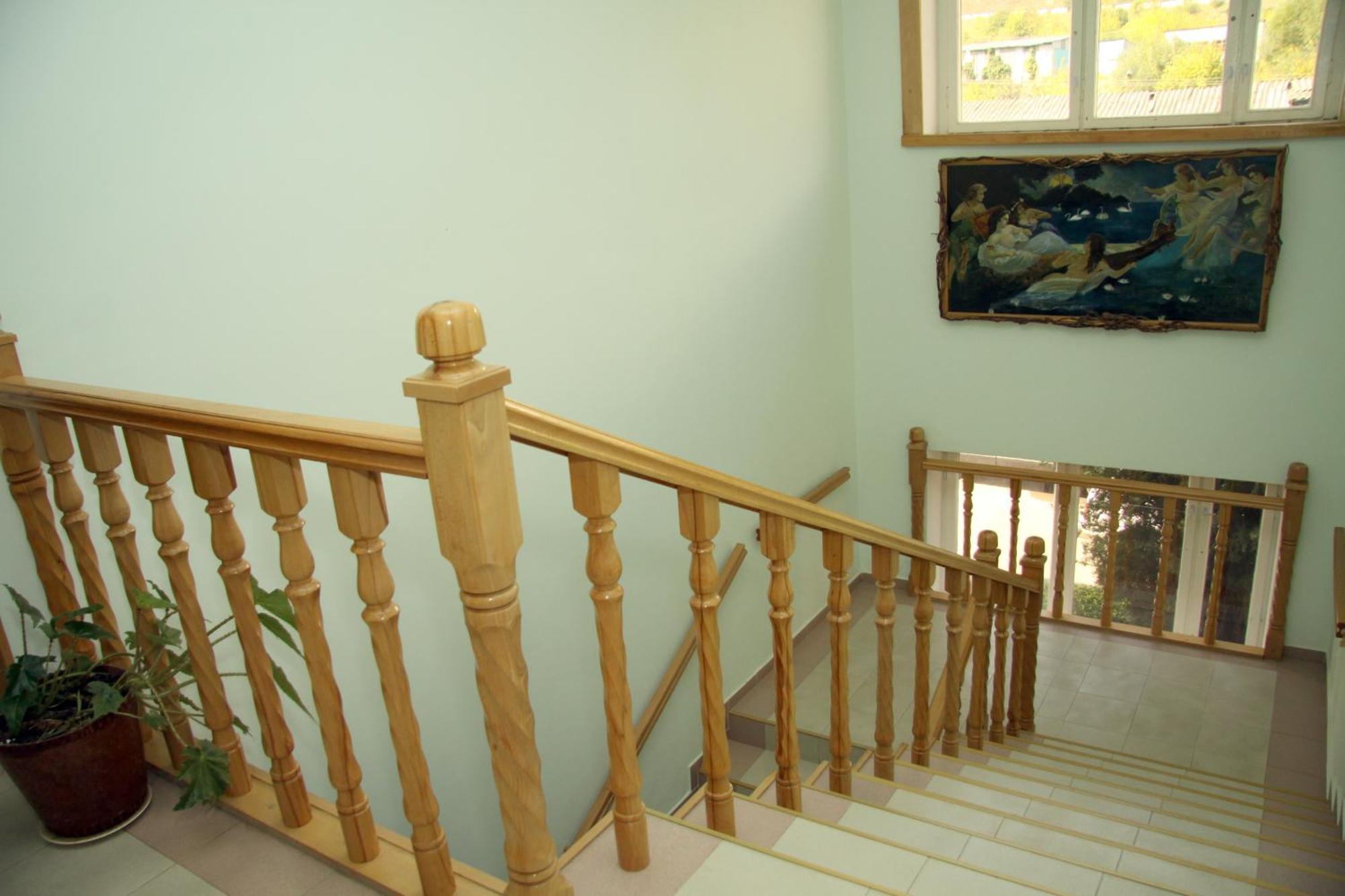 Greenwood Hotel Дилиян Екстериор снимка