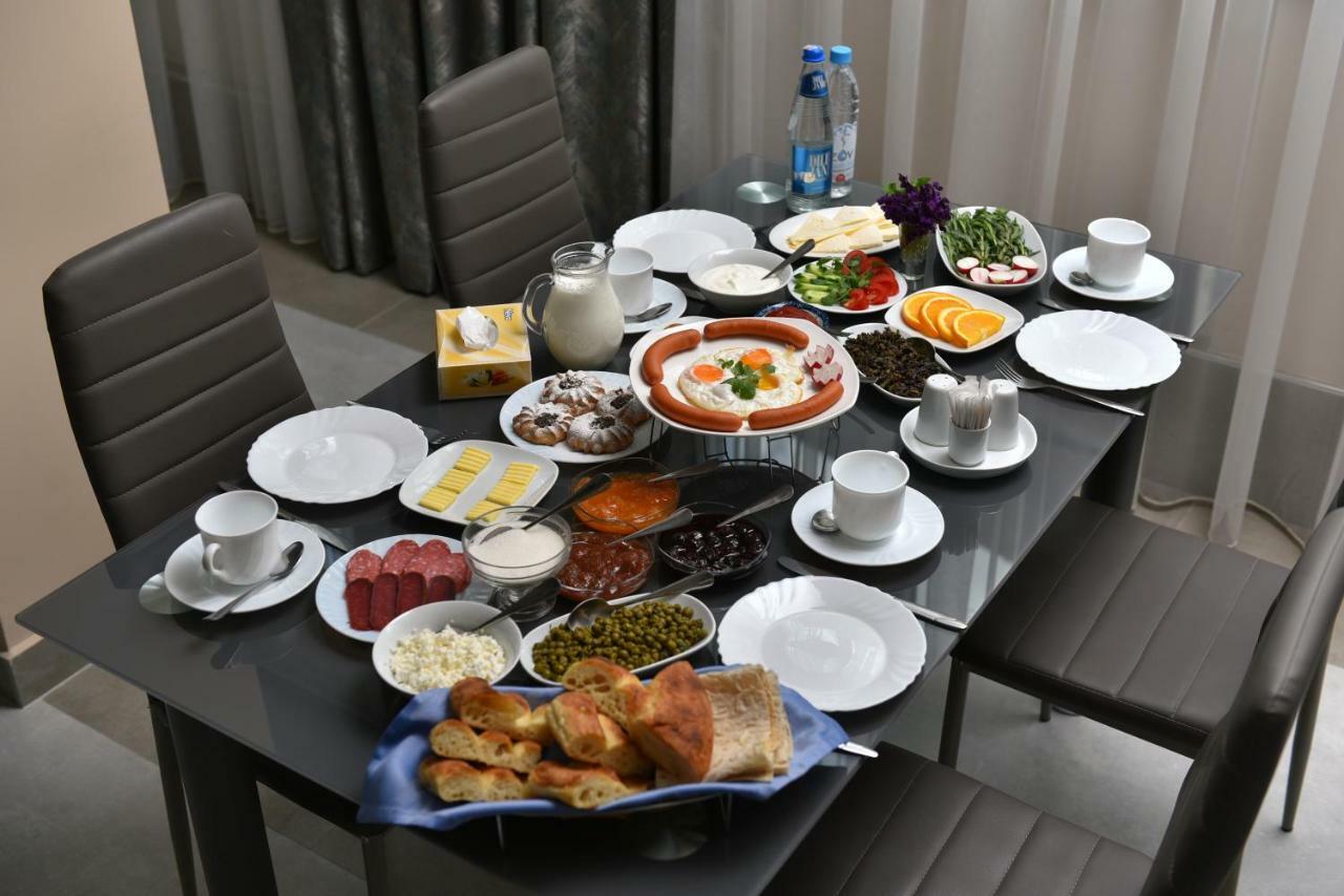 Greenwood Hotel Дилиян Екстериор снимка