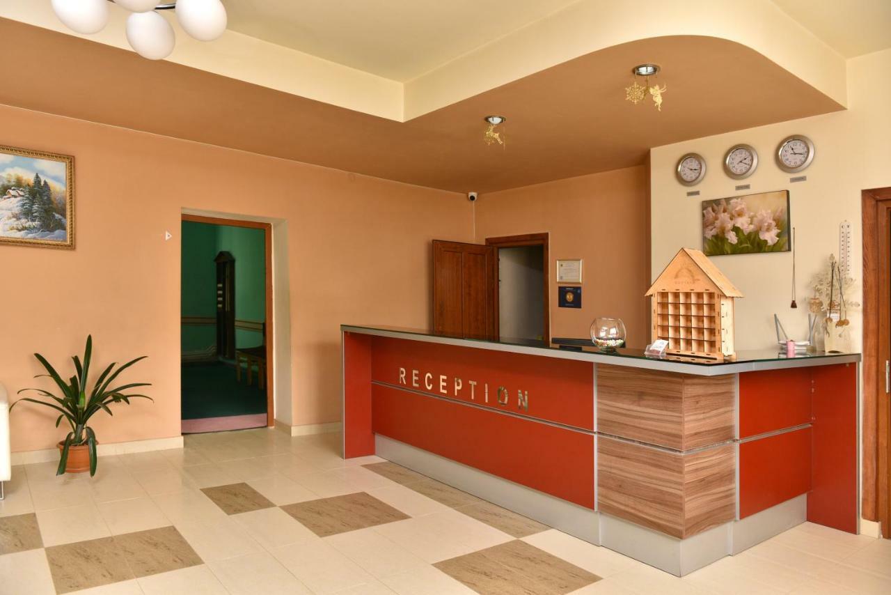 Greenwood Hotel Дилиян Екстериор снимка